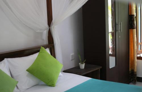 Mirissa Hotel | Bakery Family Guest House