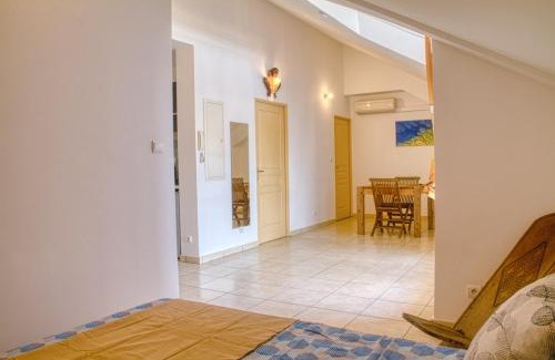 Grand Fond Apartment | BakKasab St Gilles