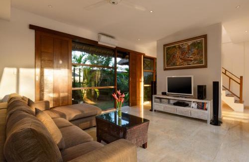 Jimbaran Villa | Balangan Beach Villa