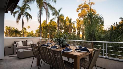Bankers Hill Apartment | Balboa I by AvantStay - Stylish Condo Balboa Park Adjacent w Views