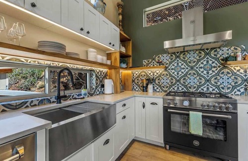 Sedona House | Balcony Bliss! Red Rock Views, Cool of at Creek