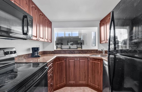 Mid Beach Apartment | Balcony Duplex M11