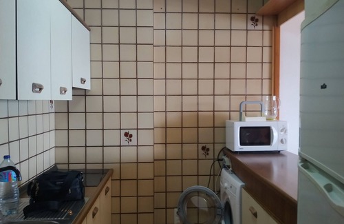 Velilla-Taramay Apartment | Balcony overlooking the sea.