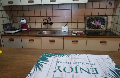 Velilla-Taramay Apartment | Balcony overlooking the sea.