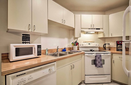 Tierra Verde Condo | Balcony & Pool: Gulfview Tierra Verde Escape!
