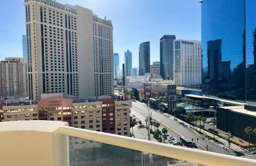 Las Vegas Apartment | Balcony Studio Signature MGM Great View No Resort Fees Free Valet Lazy River