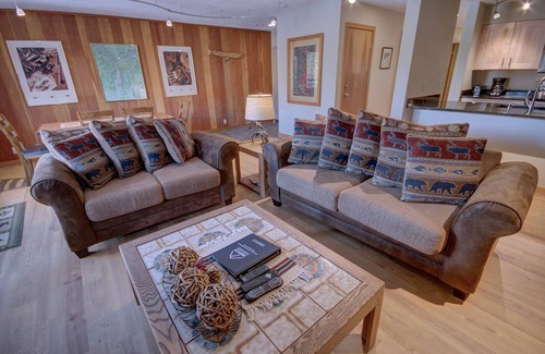 Keystone Condo | Balcony with Views, Indoor Pool & Hot Tubs