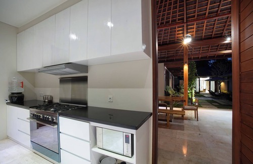 Senggigi Villa | Bale Mandala Villas