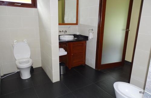 Sandik Hotel | Bale Solah Lombok Holiday Resort
