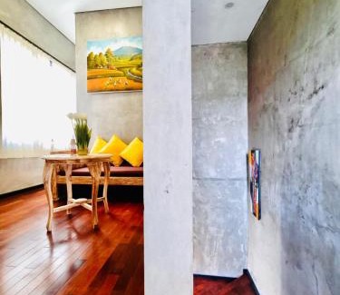 Denpasar Barat House | Bali 3BR Family Nicho House