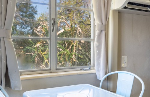 Trailer Estates Cottage | Bali at the Bay ~ A Tranquil Sarasota Retreat close to downtown & beaches