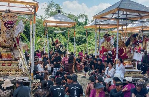 Banjarangkan House | Bali bakas house I