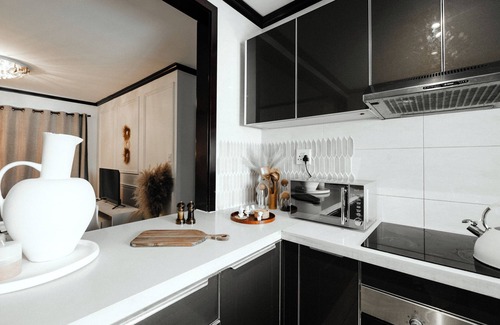 Greater Johannesburg Metropolitan Area Apartment | Bali Dream-Luxury Apartment- Power Backupnn