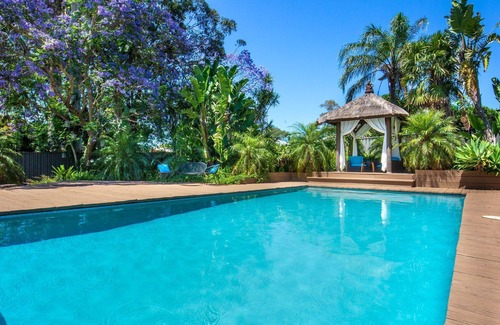 Nowra House | Bali Huts at Nowra - Private Resort Style Pool