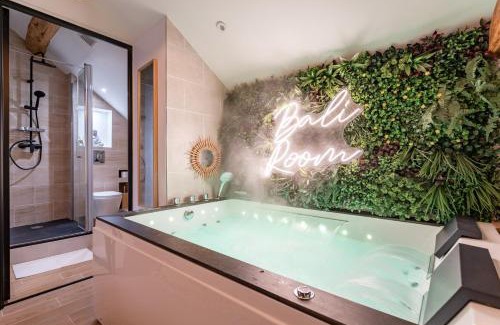 Montgeron Apartment | BALI ROOM/Magnifique studio évasion JACCUZI