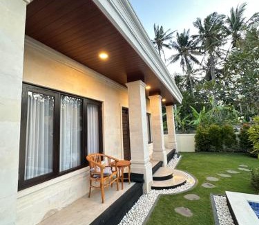 Jasri House | Bali Tropical and Relax