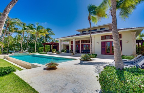 Punta Cana Villa | Balinese-style Mansion in Punta Cana Resort & Club