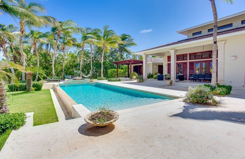 Punta Cana Villa | Balinese-style Mansion in Punta Cana Resort & Club