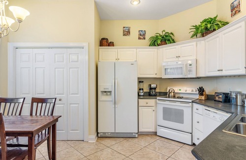 Fort Morgan Cottage | Balise du Lumiere~ Charming 3BR/21/2 BA cottage!