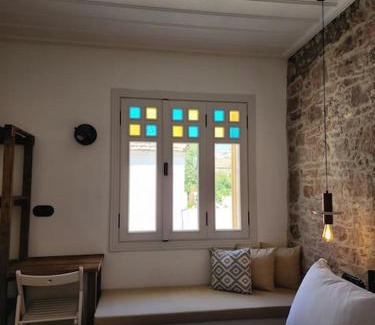 Ayvalik House | Balkonaki