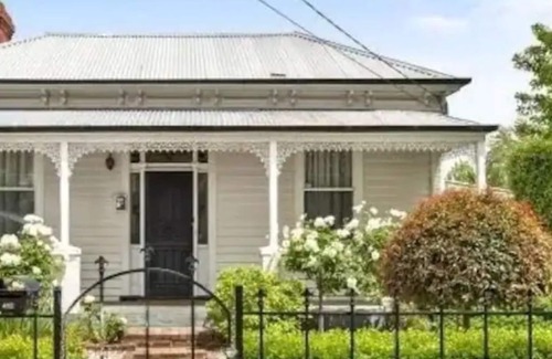 Newington House | Ballarat Period Home
