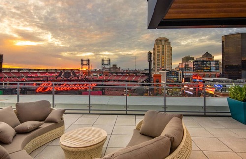 Downtown St. Louis Apartment | BallparkHeights 1BD 6