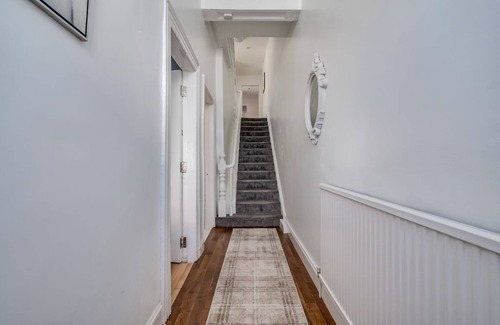 Belfast Apartment | Ballyhackamore - The Best Area In Belfast