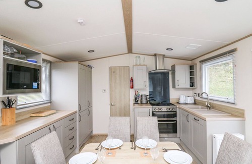 Pendine Cottage | BALMORAL, family friendly, character holiday cottage in Pendine