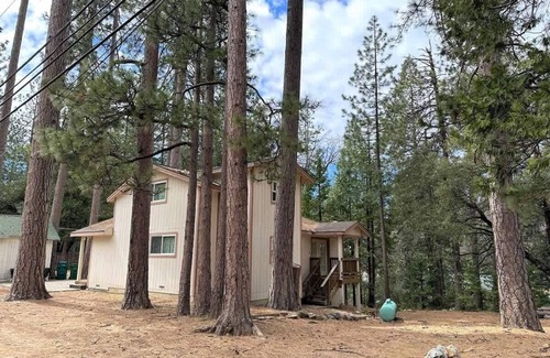Twain Harte House | Baloo's Cabin - Tranquil Escape