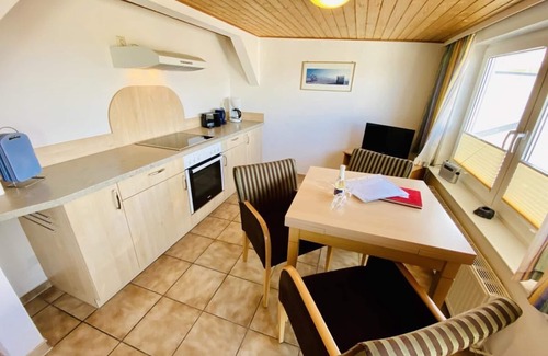 Warnemuende Apartment | Baltic Sea view, on the Alter Strom