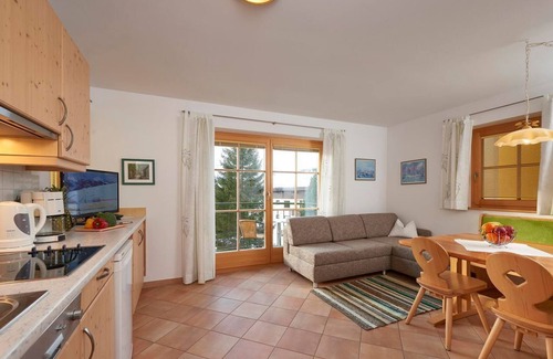Konigsleiten Apartment | Bambihöhle - Appartements Sonneck