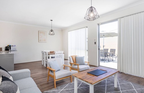 Harrisdale House | Bambili Family Place