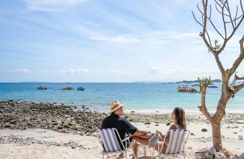 Haad Sang Wan Hotel | Bamboo Beachfront Koh Larn