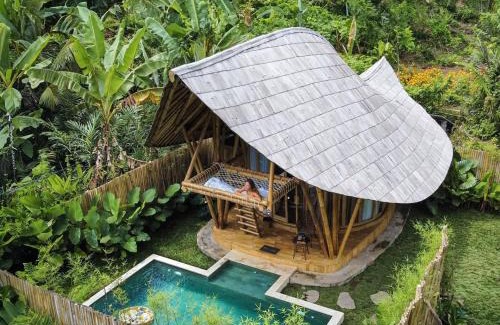 Selat Villa | Bamboo House - Ecobreeze