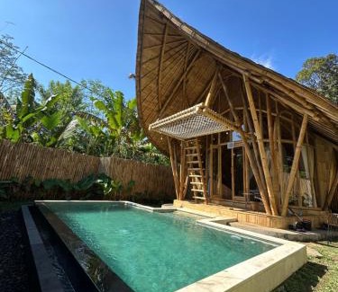 Selat Villa | Bamboo House - Ecobreeze