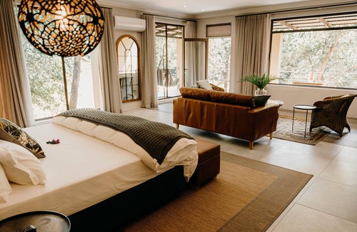 Ligfontein Hotel | Bambuu Lakeside Lodge