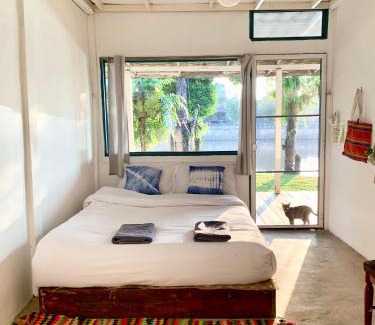 Chang Khlan Bed & Breakfast | Ban Narai River Guesthouse