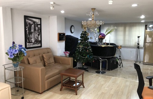 Sukhumvit House | Ban Saipin At Sukhumvit 39