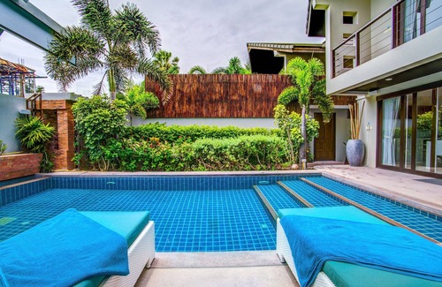 Mae Nam Villa | Ban Tai Estate Villa Chok