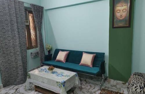 Mahmoorganj House | Banaras house 100mtr far from Banaras station opposite to gate no 2entry
