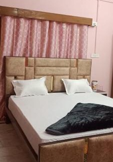 Mahmoorganj House | Banaras house 100mtr far from Banaras station opposite to gate no 2entry
