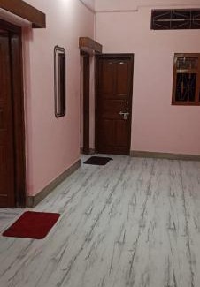 Mahmoorganj House | Banaras house 100mtr far from Banaras station opposite to gate no 2entry