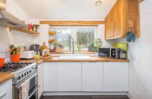 Angle House | Bangeston Barn, Holiday Home Angle, Sleeps 6, 3 bedrooms, bathrooms