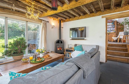 Angle House | Bangeston Barn, Holiday Home Angle, Sleeps 6, 3 bedrooms, bathrooms