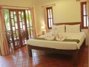 Cherngtalay Resort | Bangtao Village Resort - SHA