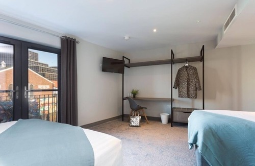 Belfast Central District Hotel | Bank Square Town House