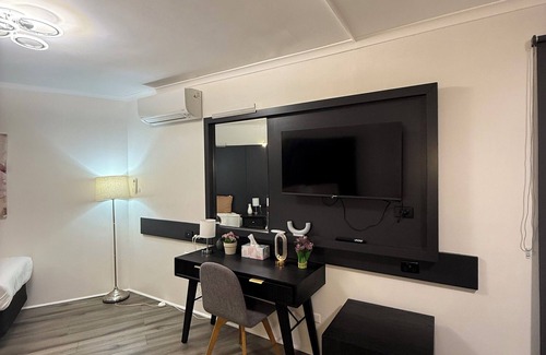 Sydney Hotel | Bankstown Motel 10