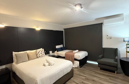 Sydney Hotel | Bankstown Motel 10