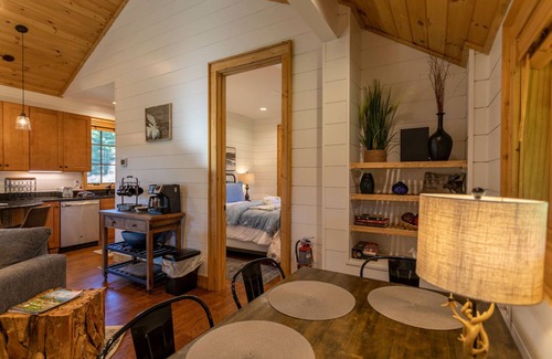 Banner Elk House | Banner Sky - 2bd/2ba cabin with mountain views, wrap around porch minutes from downtown Banner Elk.