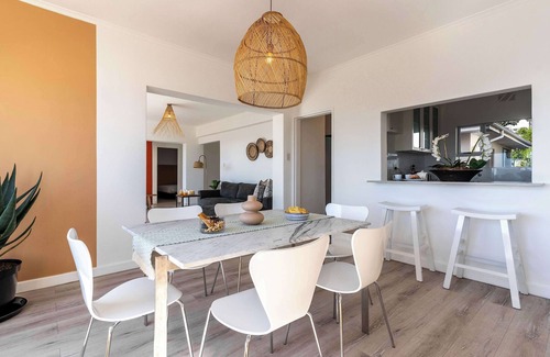 Fresnaye Apartment | Bantry Bay Pearl - Luxury Apt with Ocean Views